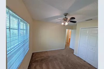 4053 Dolphin Drive, Tampa, FL 33617 - Photo 11
