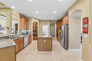 2431 Ponkan Summit Dr, Apopka, FL 32712 - Photo 9