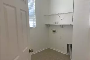 10649 Pictorial Park Dr, Tampa, FL 33647 - Photo 35
