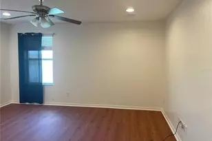10649 Pictorial Park Dr, Tampa, FL 33647 - Photo 25