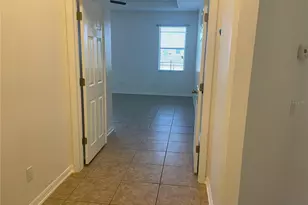 10649 Pictorial Park Dr, Tampa, FL 33647 - Photo 13