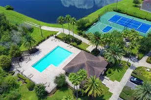 11155 Savannah Landing Cir, Orlando, FL 32832 - Photo 37