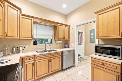 1050 NE 165th Street, Citra, FL 32113 - Photo 5