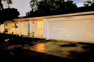 5839 Hutton Dr, Orlando, FL 32808 - Photo 15