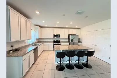 355 Ashlar Ct, Kissimmee, FL 34758 - Photo 9