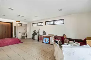 2695 S East Ave, Sarasota, FL 34239 - Photo 15
