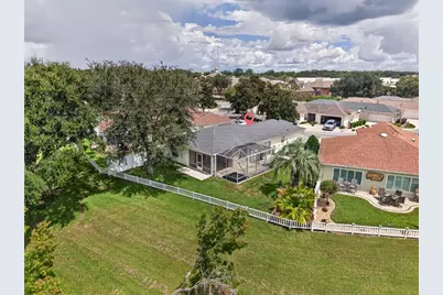 8620 SE 166th Birchbrook Loop, The Villages, FL 32162 - Photo 33