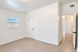 1605 Dauphin Ln, Orlando, FL 32803 - Photo 11