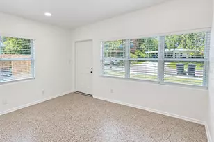 1605 Dauphin Ln, Orlando, FL 32803 - Photo 3