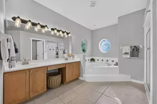 25013 Derby Dr, Sorrento, FL 32776 - Photo 21