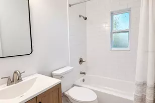 1607 Dauphin Ln, Orlando, FL 32803 - Photo 7