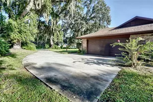 1809 King Edward Dr, Kissimmee, FL 34744 - Photo 33