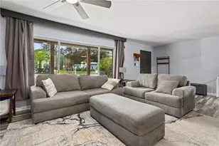 6809 Willoughby Ln, Belle Isle, FL 32812 - Photo 5