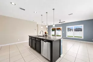 3551 Saxony Ln, Saint Cloud, FL 34772 - Photo 7