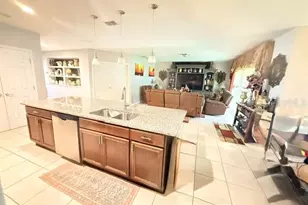 2365 Barton Bay Ct, Kissimmee, FL 34758 - Photo 5