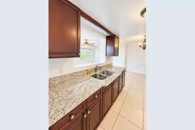 4068 Castlegate Drive, Orlando, FL 32839 - Photo 9