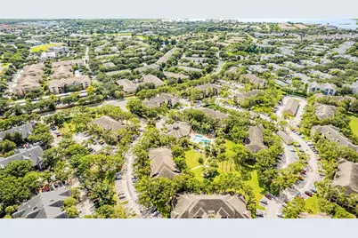 2632 Robert Trent Jones Drive #136, Orlando, FL 32835 - Photo 23