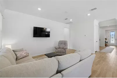 6401 White Willow Court, Saint Cloud, FL 34771 - Photo 15