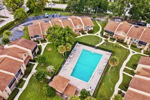 856 Park Lake Cir, Maitland, FL 32751 - Photo 3