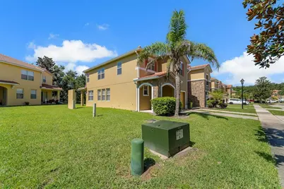 3064 Seaview Castle Drive, Kissimmee, FL 34746 - Photo 5