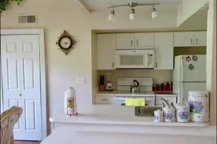 3161 Tamarind Cir, Kissimmee, FL 34747 - Photo 5