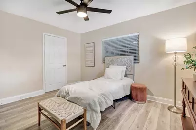 2829 Lake Margaret Drive, Orlando, FL 32806 - Photo 17