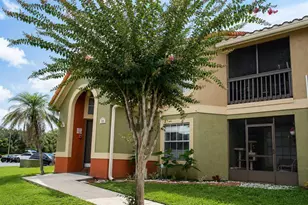 429 Fountainhead Cir, Kissimmee, FL 34741 - Photo 1
