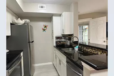 429 Fountainhead Circle #121, Kissimmee, FL 34741 - Photo 11