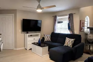 429 Fountainhead Cir, Kissimmee, FL 34741 - Photo 5