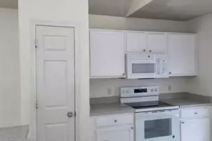 9141 Lee Vista Blvd, Orlando, FL 32829 - Photo 7