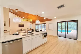 4015 Lake Mira Dr, Orlando, FL 32817 - Photo 23