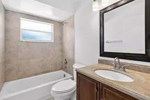 2382 Harbor Town Dr, Kissimmee, FL 34744 - Photo 19