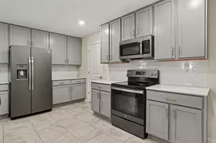 4469 Bluff Oak Loop, Kissimmee, FL 34746 - Photo 9