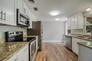 2201 Camellia Dr, Longwood, FL 32779 - Photo 11
