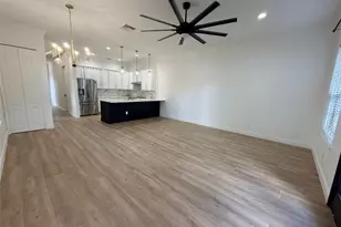 2013 E Esther St, Orlando, FL 32806 - Photo 7