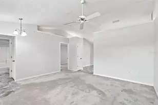 863 Wisteria Pl, Tavares, FL 32778 - Photo 11