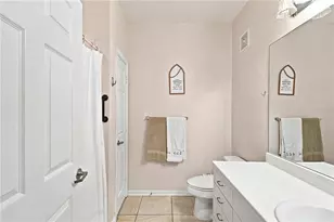 860 N Orange Ave, Orlando, FL 32801 - Photo 23
