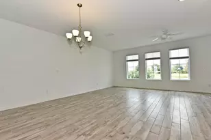 720 Benoi Dr, Davenport, FL 33837 - Photo 3