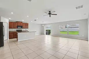 13224 Wildflower Meadow Dr, Riverview, FL 33579 - Photo 7