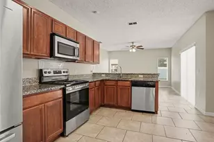 824 Palermo Ct, Kissimmee, FL 34758 - Photo 5