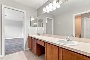5123 Cello Wood Ln, Wesley Chapel, FL 33543 - Photo 33