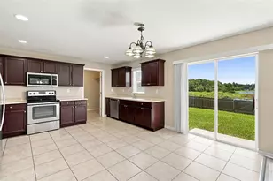 5123 Cello Wood Ln, Wesley Chapel, FL 33543 - Photo 17