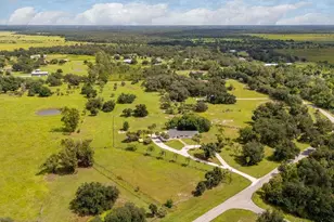 5240 Myakka Valley Trail, Sarasota, FL 34241 - Photo 41