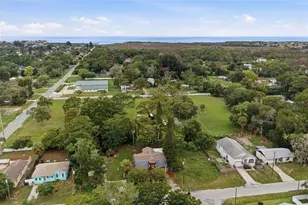 15017 Dayton Dr, Hudson, FL 34667 - Photo 23