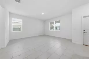 6418 Limberpine Aly, Saint Cloud, FL 34771 - Photo 3