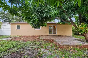2051 23rd St SW, Largo, FL 33774 - Photo 31