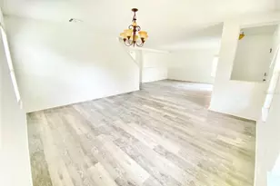13631 Phoenix Dr, Orlando, FL 32828 - Photo 5