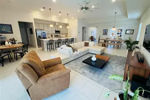 11753 June Briar Loop, San Antonio, FL 33576 - Photo 7