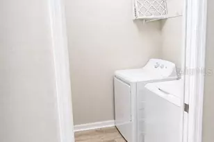 10451 Andover Point Cir, Orlando, FL 32825 - Photo 11