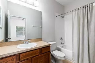 32 W Esther St, Orlando, FL 32806 - Photo 11